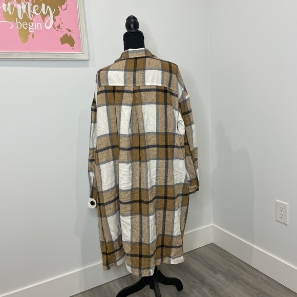 Plaid Brown Long Button Up Women's Trench Coat - Picture 4 of 7